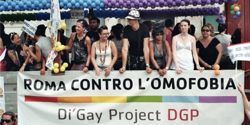 Ennesimo assalto omofobo a Roma, la politica risponda concedendo pari diritti